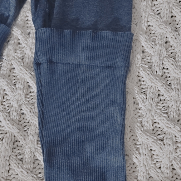 Aerie Over The Knee Leg Warmer Blue High-Rise Leggings - Picture 12 of 16